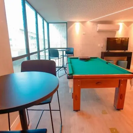 Loft 305-2